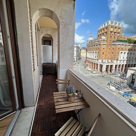 Apartment Piazza Dante 9 Center Town Genoa