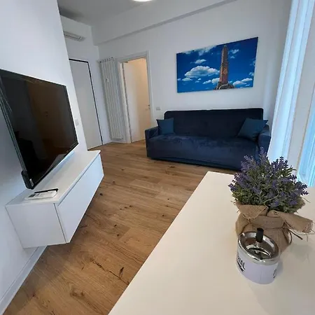 Piazza Dante 9 Center Town Apartment Genoa